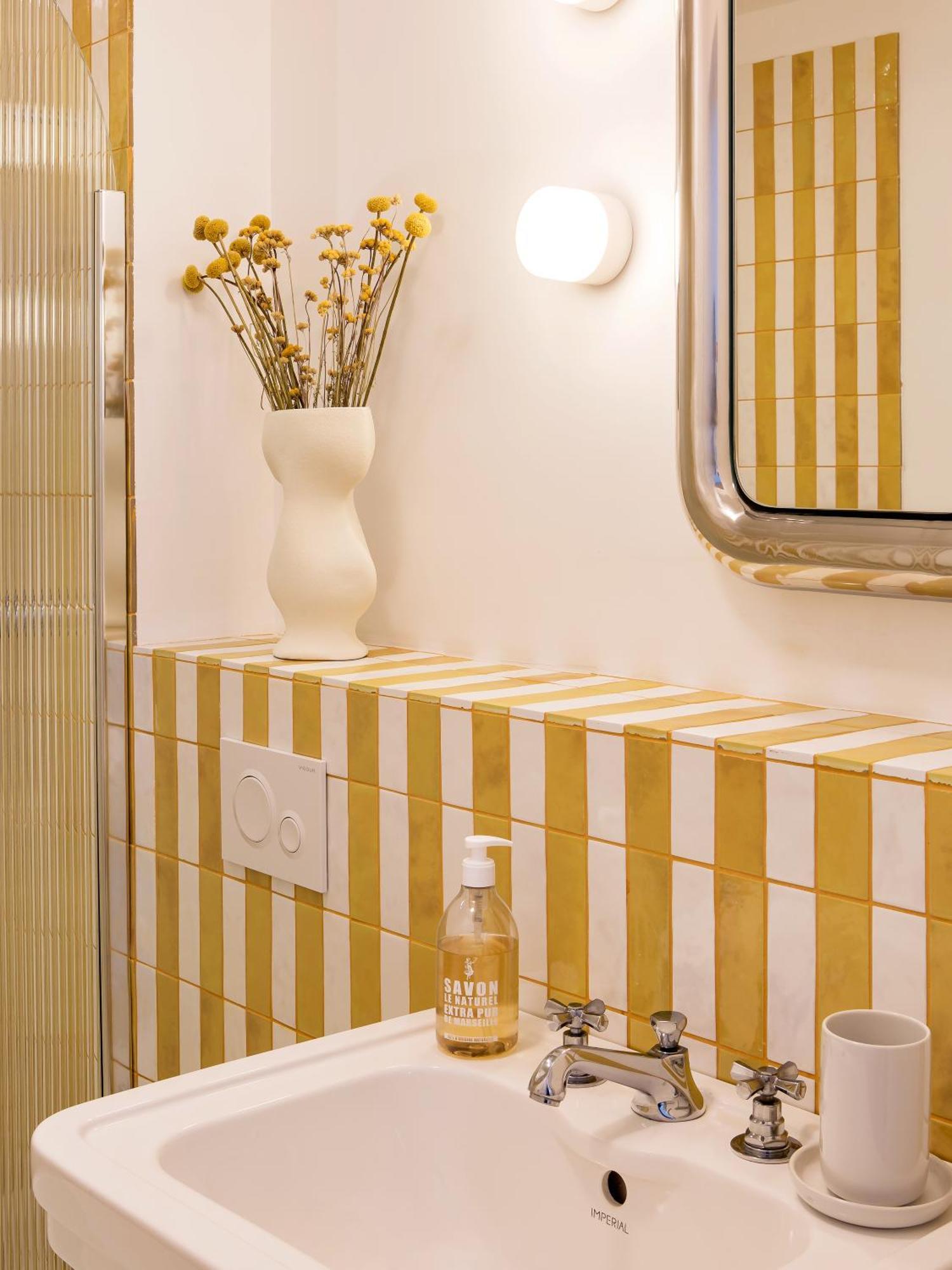 Superbe Appartement Design Au Coeur De Versailles, Tout A Pied Bagian luar foto